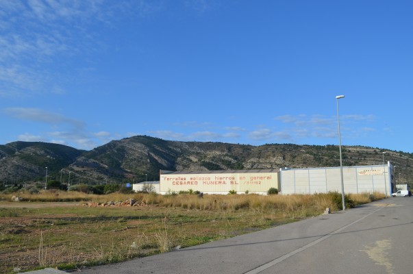 Orpesa adjudica la urbanización del polígono La Canaleta a Pavasal por 464.000 euros 