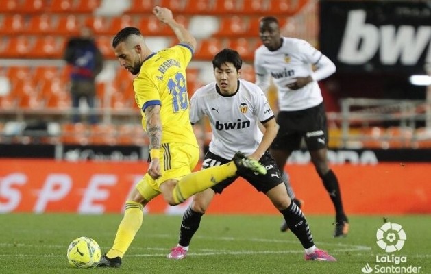 El Valencia encadena ocho partidos sin ganar cuatro temporadas después
