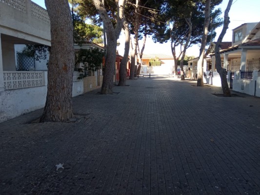 Vecinos de El Campello denuncian ruidos y presunta prostitución en el barrio del Tracho