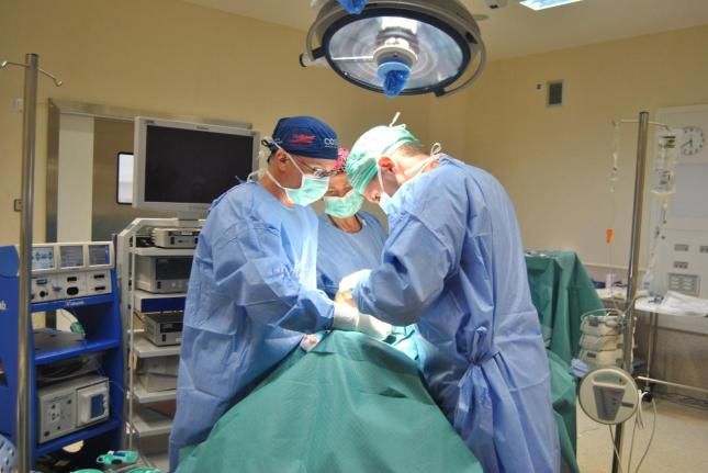 Los pacientes en espera más de 6 meses para ser operados en la Comunitat se duplican