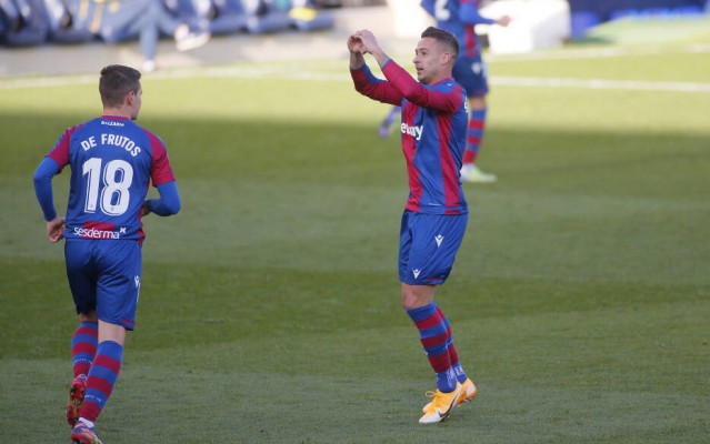 Sergio León marca en Liga tras un año y medio en blanco
