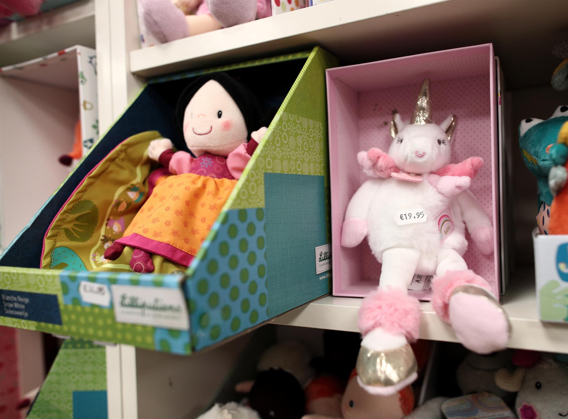 Neutros, no sexistas ni bélicos: Igualdad forma en el uso de juguetes frente a la segregación