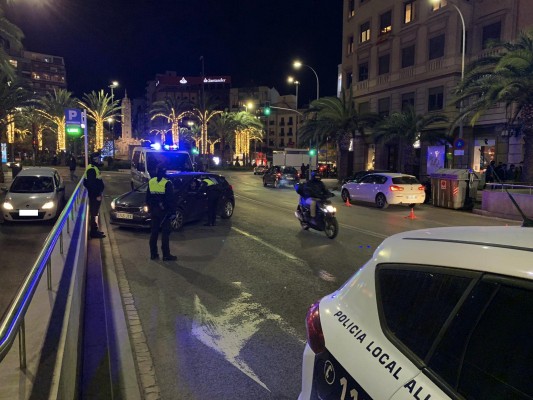 La Policía impone otras 25 sanciones y disuelve siete fiestas más en Alicante