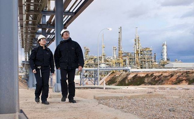 Condenan a Sabic a regalar una cesta de Navidad a sus trabajadores
