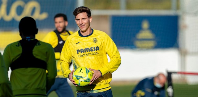 El Villarreal, obligado a superar al Levante para no perder de vista la Champions