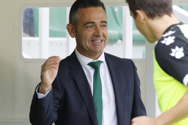 García reconoce que pensó en incorporar a jugadores del Levante o a Wakaso