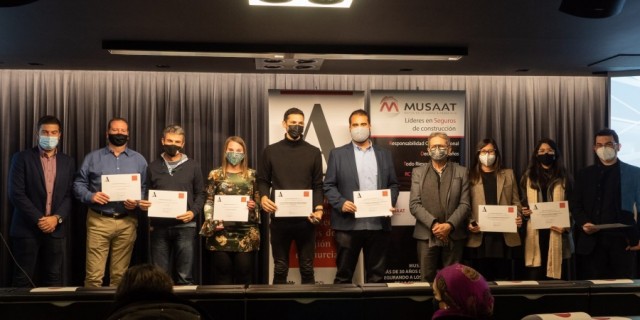 Los alumnos de Arquitectura e Ingeniería de Edificación de la UPCT son premiados por sus trabajos de Fin de Grado