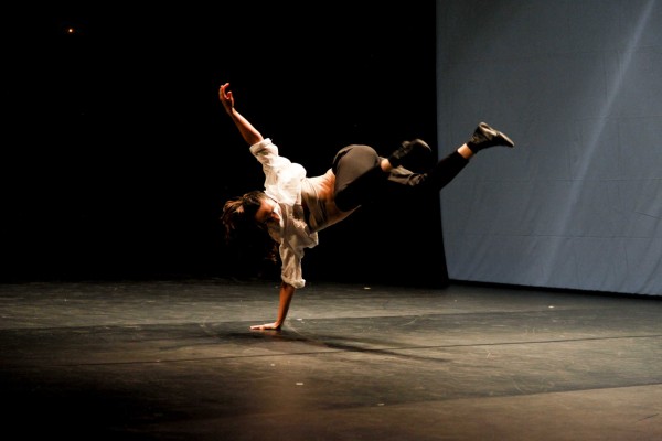 La danza de todas partes se encuentra en el Certamen Coreográfico del Festival 10 Sentidos