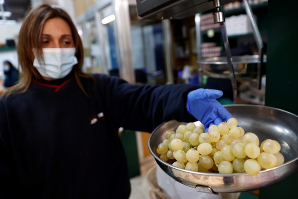 La uva sortea la covid-19 y eleva sus ventas cerca del 20% en la Región