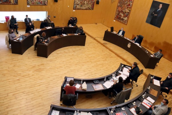 Benidorm aprueba su presupuesto para 2021: 115 millones y enfocado a ayudas por la covid