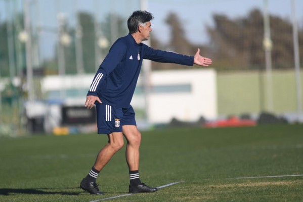 Aguilar busca en el Efesé 