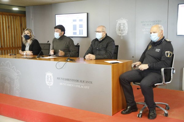 Alicante pide extremar las precauciones en Fin de Año y avisa de que disolverá fiestas privadas