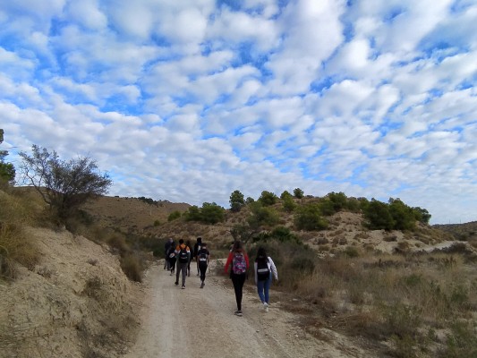 El Campello pone en valor el entorno natural con una excursión a 'Les Puntes de Gosálvez'