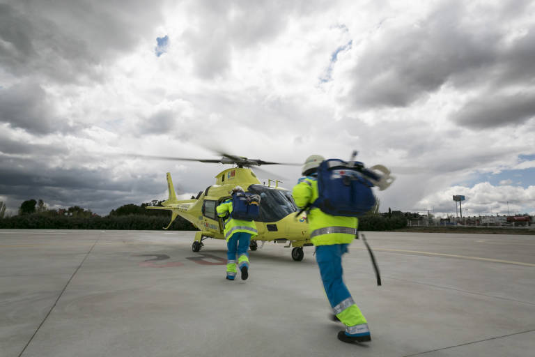 La Sindicatura insta a la empresa de emergencias a hacer fijos discontinuos a los bomberos con contratos temporales