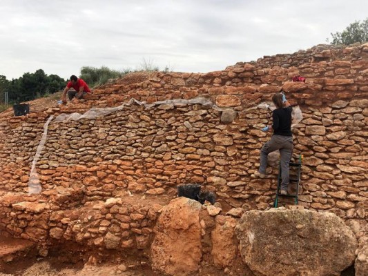 2021, un año de hitos arqueológicos con las obras en el castillo de l'Alcalatén y el Torrelló del Boverot
