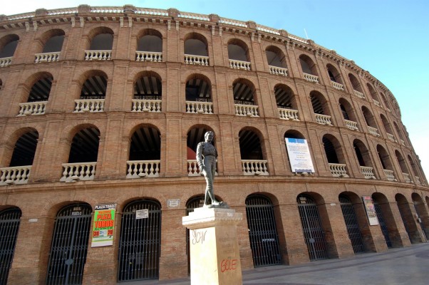 La Diputación de Valencia amplía el arrendamiento de la Plaza de Toros a Simón Casas