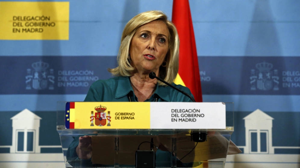 

La delegada del Gobierno en Madrid, imputada por un delito societario en Mercamadrid