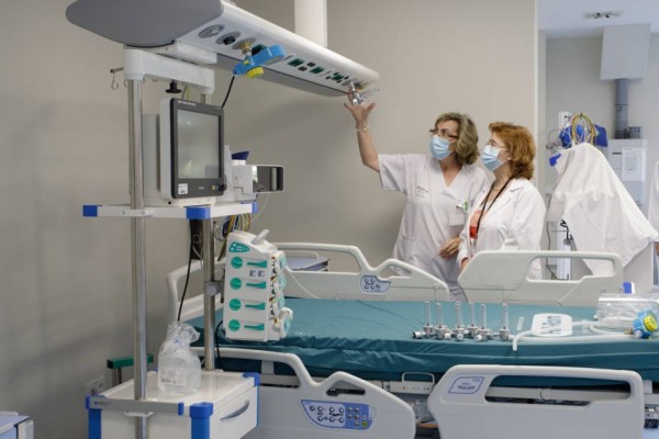 Alicante suma 13 muertes por coronavirus durante las fiestas navideñas y alcanza los 489 ingresos