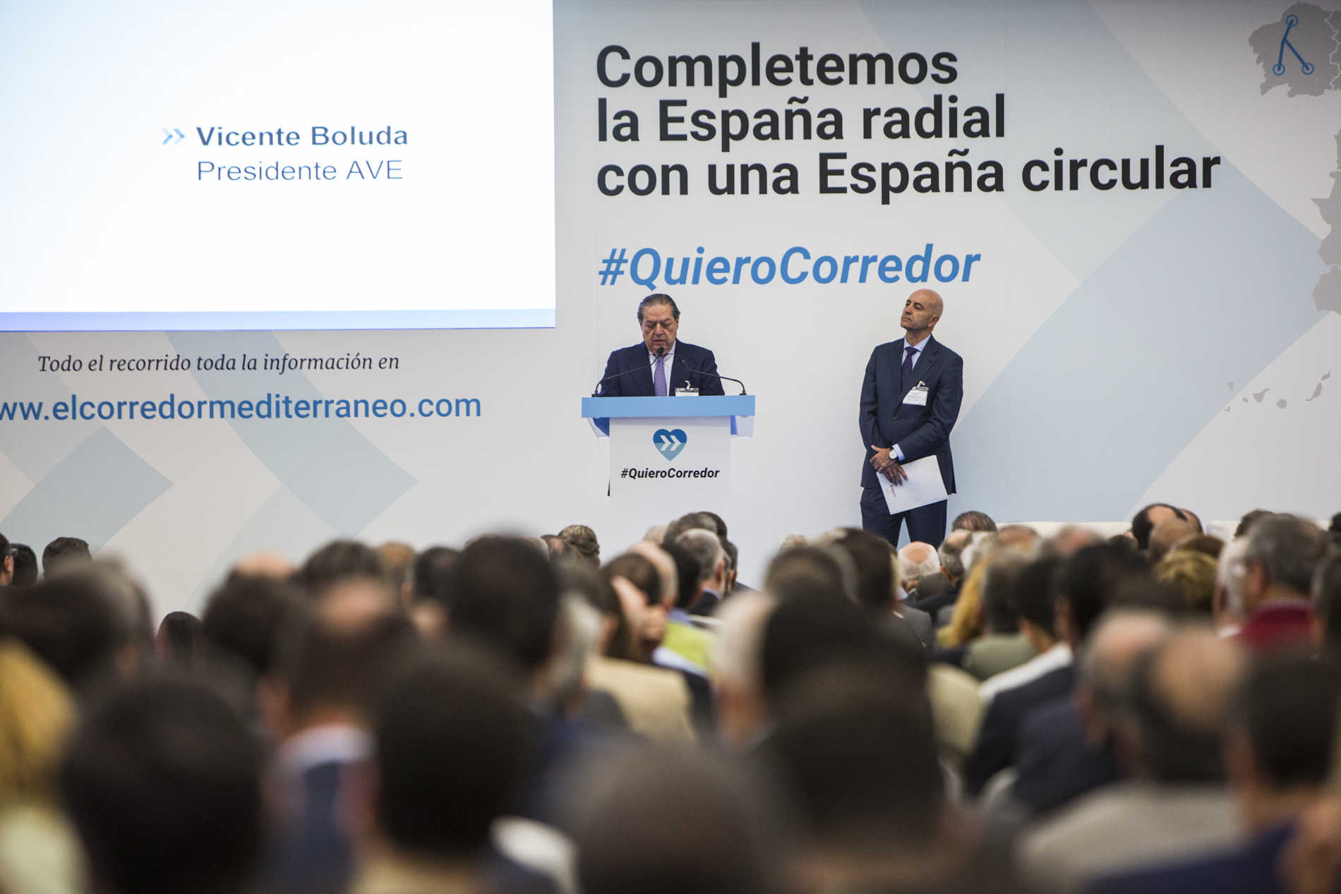 Más de 800 empresarios de todo el litoral claman por el Corredor Mediterráneo en Almería