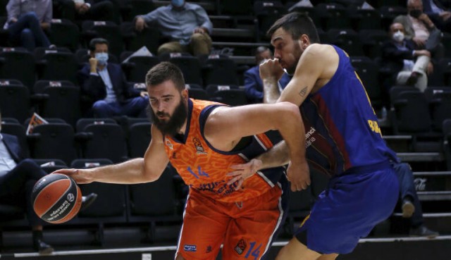 Valencia Basket recibe al colista de la liga mirando a la Euroliga de reojo
