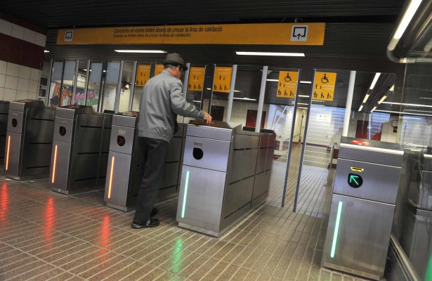 La Generalitat adjudica el mantenimiento de los sistemas de peaje del Tram