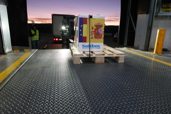 Las primeras dosis de la vacuna de Pfizer ya están en España