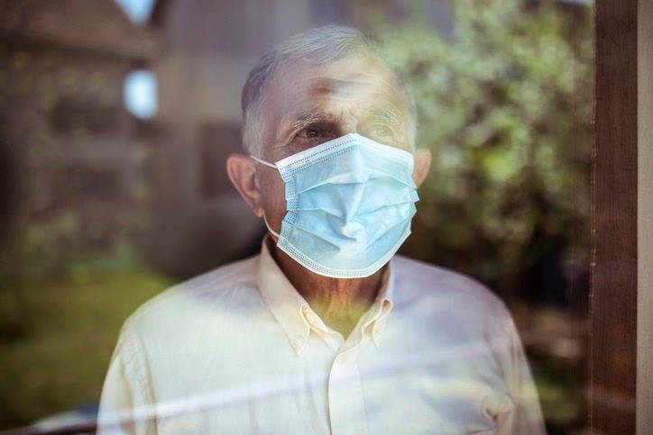 El 85 % de los fallecidos por covid-19 tenía más de 70 de años y el 57 % eran hombres
