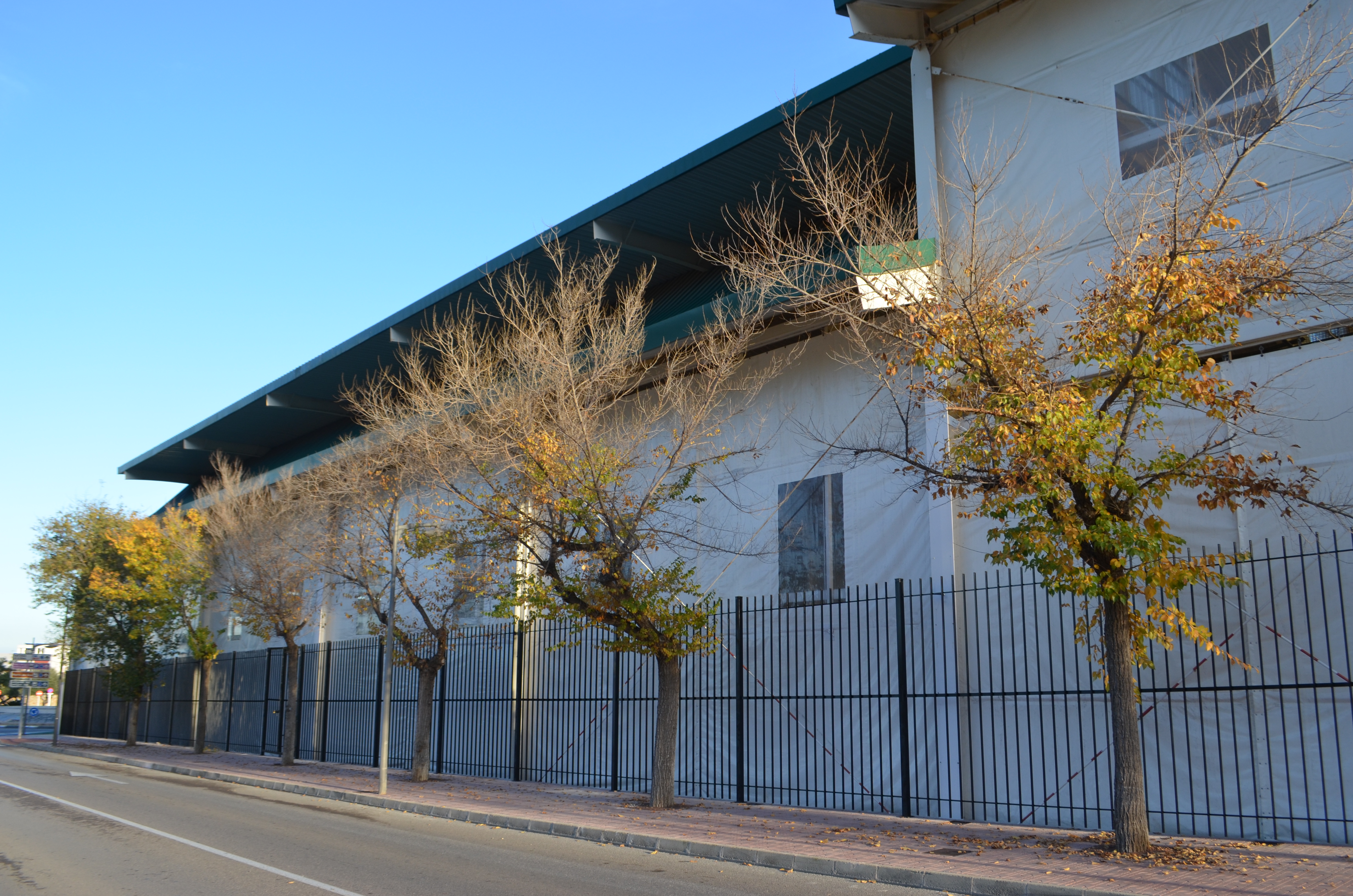 Orpesa valla el recinto multiusos para aumentar su seguridad