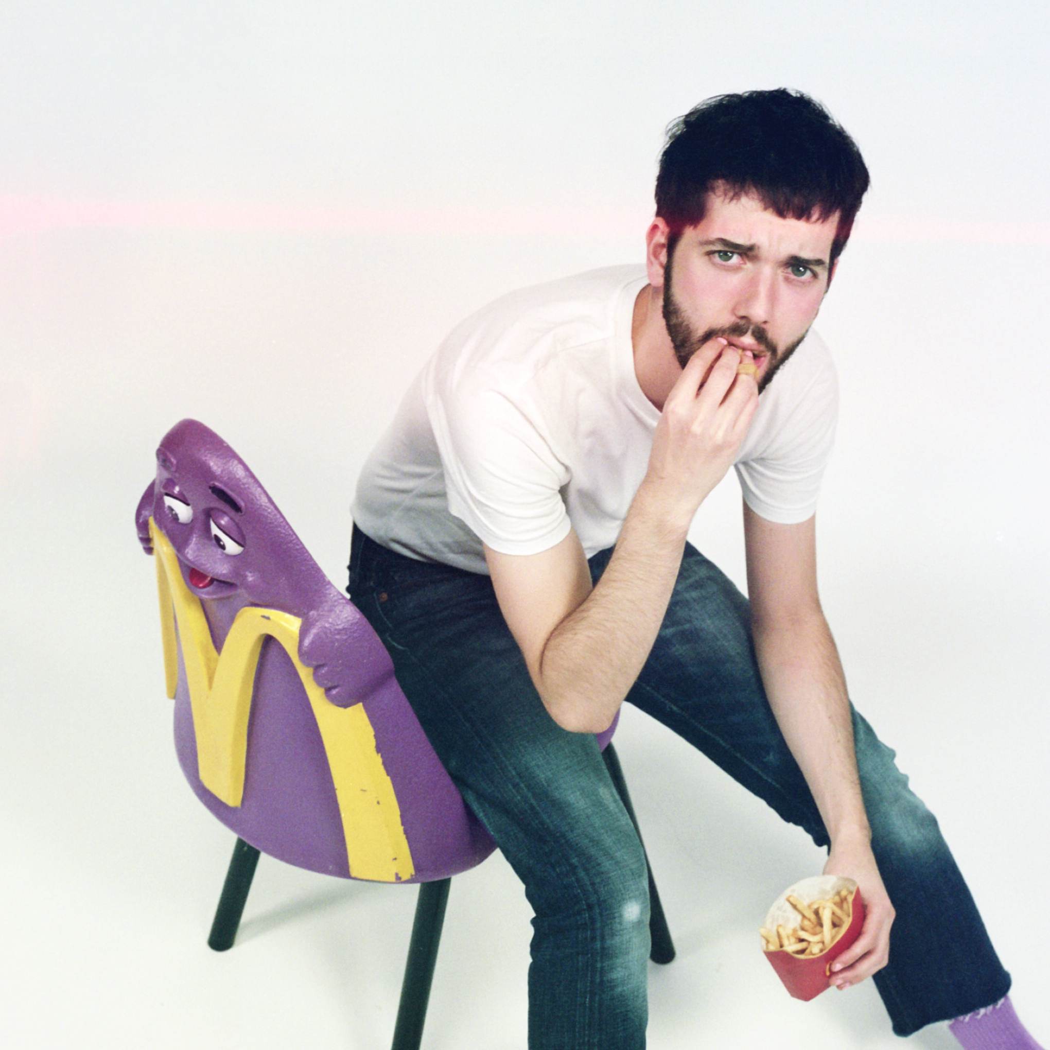 Así suena Miguelitos, la nueva voz del ‘tontipop’

