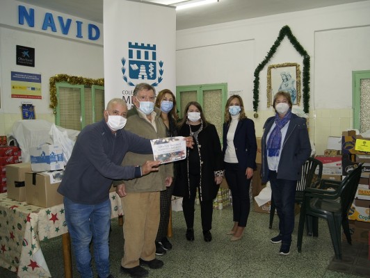 El Colegio de Médicos y Semeco-Howden inician una recogida de alimentos en beneficio de Acomar 