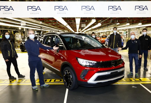  Opel inicia la producción del nuevo Crossland en exclusiva mundial en Zaragoza