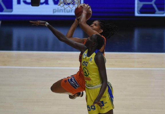 Celeste Trahan-Davis firma la mejor valoración de la Liga Femenina en los tres últimos años
