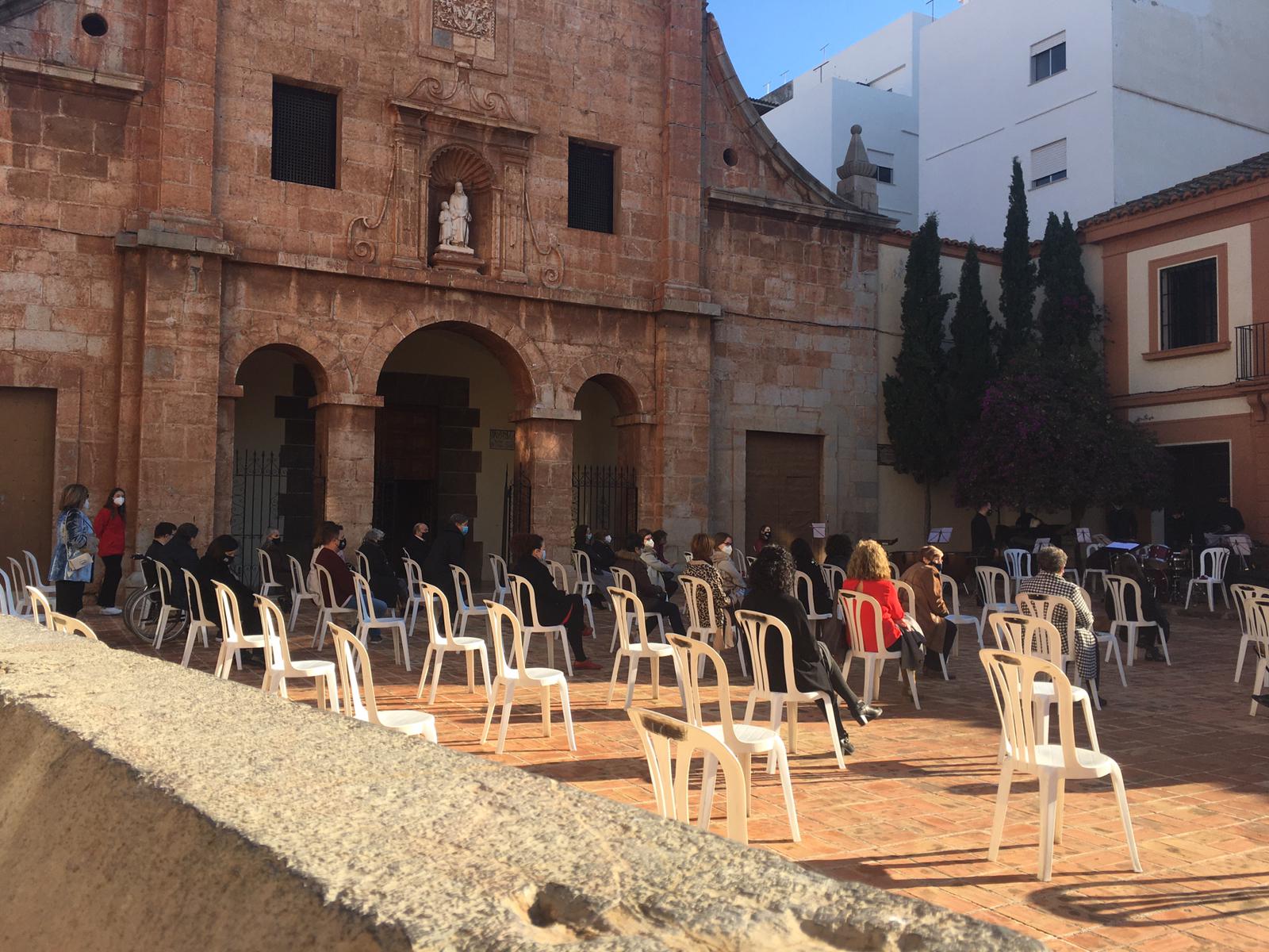 Nules proposa música en directe, màgia i el teatre d'Scuraplats per al Nadal  