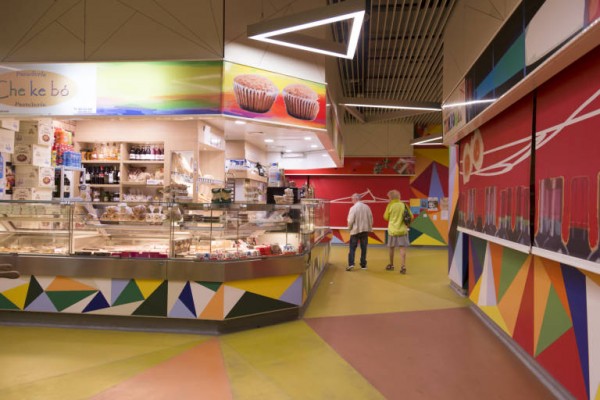 Mercadona proyecta expandirse en el Mercado Municipal de Benidorm adquiriendo 10 puestos