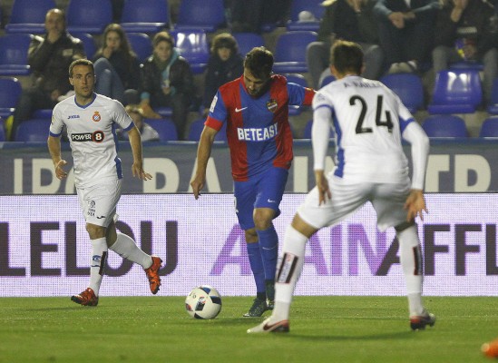El Levante perdió en su última visita al Espanyol con goles de Caicedo y Sergio García