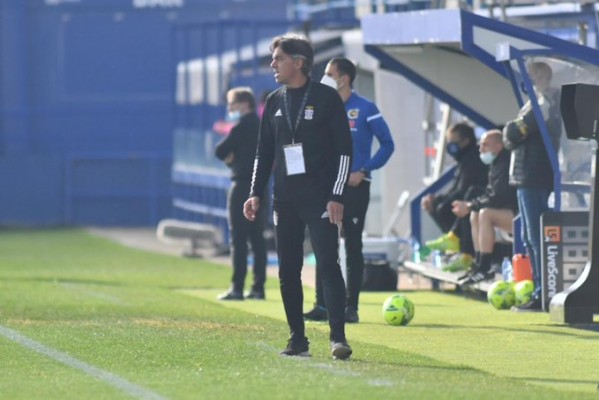 Aguilar sigue entrenando al Cartagena al menos hasta recibir al Zaragoza el 2 de enero