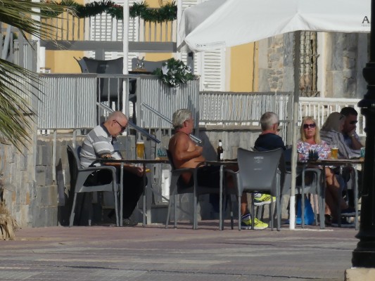 Los vecinos de Los Alcázares podrán recibir en el municipio a sus familiares y salir a verlos fuera de él esta Navidad