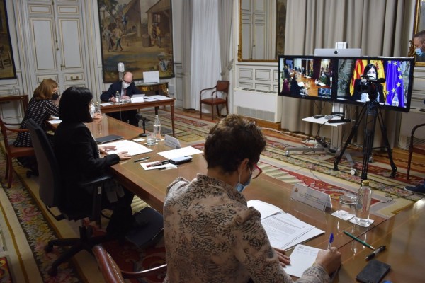 El Estado traspasa 5 inmuebles en València, Alicante y Requena para promover vivienda social