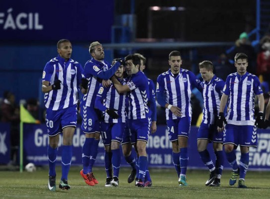 El Alavés firma un acuerdo de colaboración con el NK Rudes croata para los próximos diez años