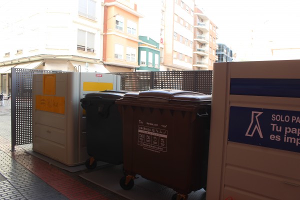 Borriana instala 100 contenedores marrones para el proyecto piloto de reciclaje orgánico