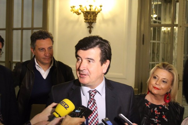 Cs pide a la Real Academia de San Carlos y RACV que 
