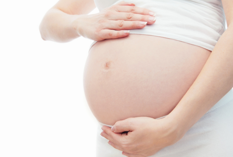 Investigadores ensayan un fármaco para mejorar la fertilidad de las mujeres con ovario poliquístico

