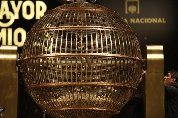 La venta de lotería en clubes y bares bajará más de un 50 % en toda España