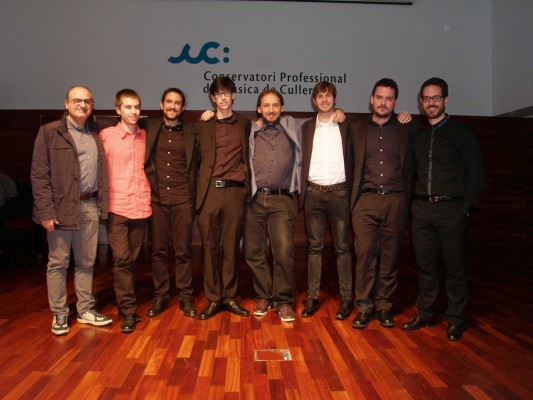 12 piezas musicales sonarán a guitarra española, todas interpretadas por el colectivo Aula 211