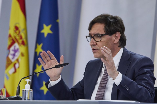 Illa confirma que el 27 de diciembre comenzará a administrarse la vacuna de la covid-19 en España