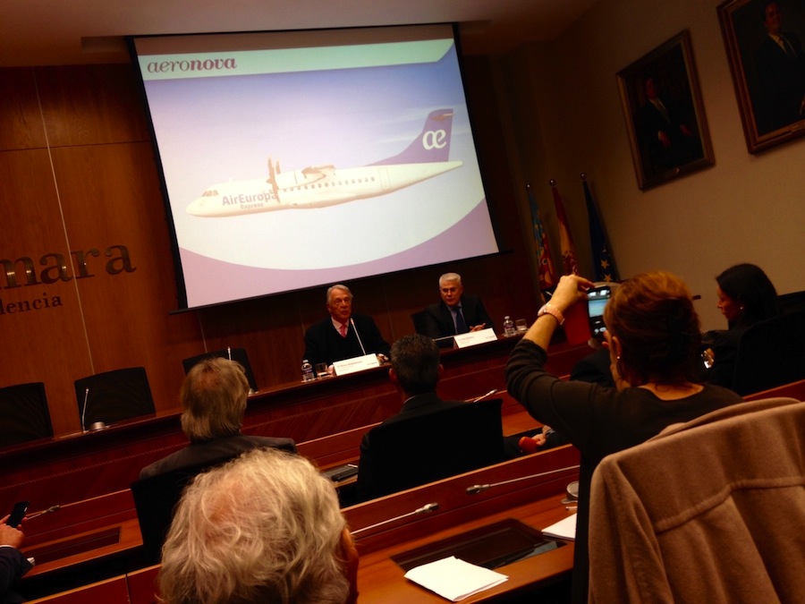La valenciana Aeronova se integrará en 2016 en la aerolínea 'low cost' de Air Europa