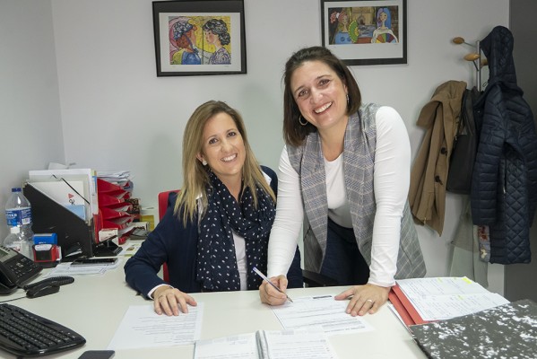 La Asociación de Esclerosis Múltiple de Castellón visibiliza 
la lucha diaria de las personas que la padecen