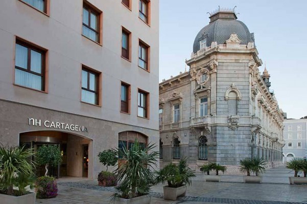 Los hoteles de Murcia y Cartagena no tiran la toalla en Navidad: 'salvarán' los festivos en mínimos