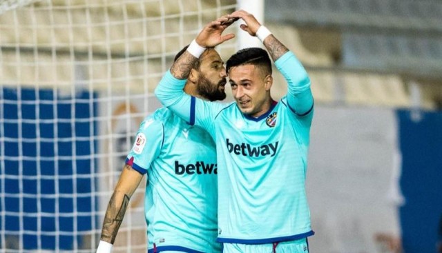 Sergio León sumó en 64 minutos los mismos goles que en sus 16 meses en el Levante