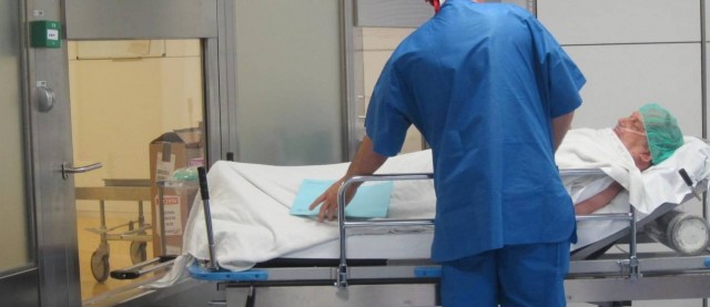 CSIF alerta del incumplimiento del protocolo covid con trabajadores del hospital Doctor Moliner